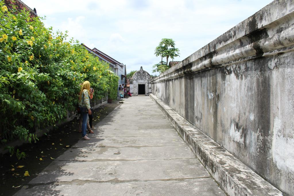 Jogja Backpacker Home Yogyakarta Exterior photo